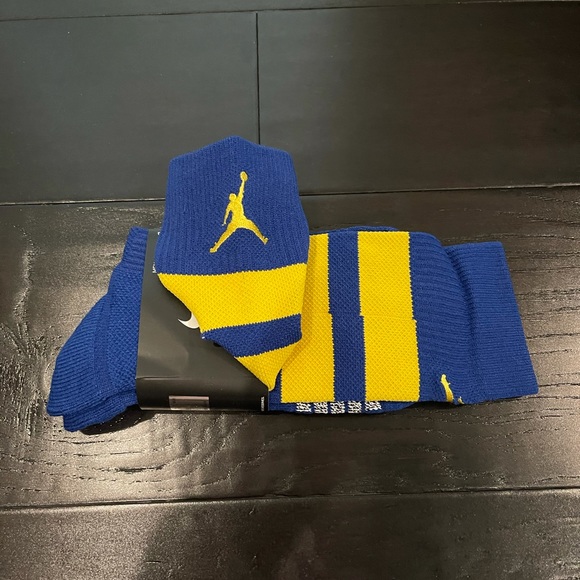 NBA All Stars 2021 Player Official Socks - Picture 4 of 6